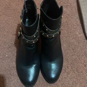 Micheal Kors booties